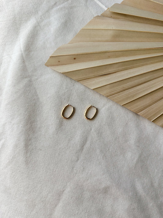 Oval Hoops