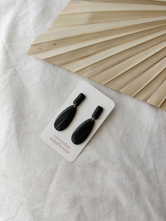 Marina Earrings - Black
