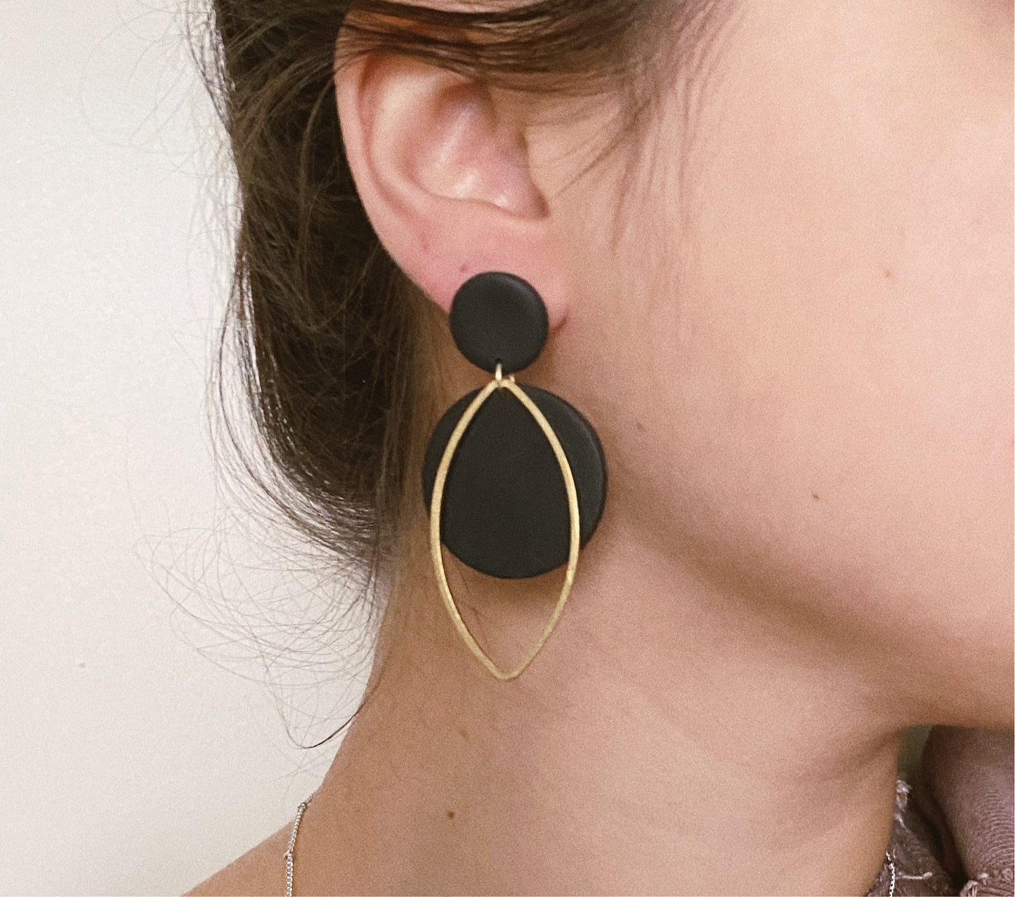 Harper Earrings - Black